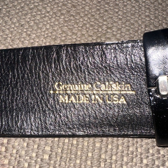 Oscar de la Renta Black Leather Belt with Pastel Stone Buckle main image 10